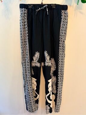 SIRENS & SEASHELLS Wide-Leg Hachikatsugi Printed Pants